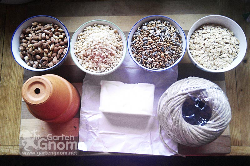 01-vogelfutter-zutaten.jpg