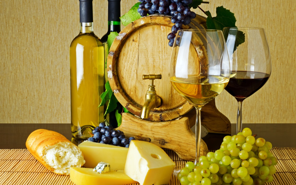 wine_and_cheese_on_the_table-1152x720.jpg