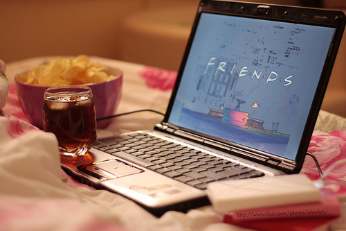f.r.i.e.n.d.s-friends-laptop-Favim.com-582468.jpg